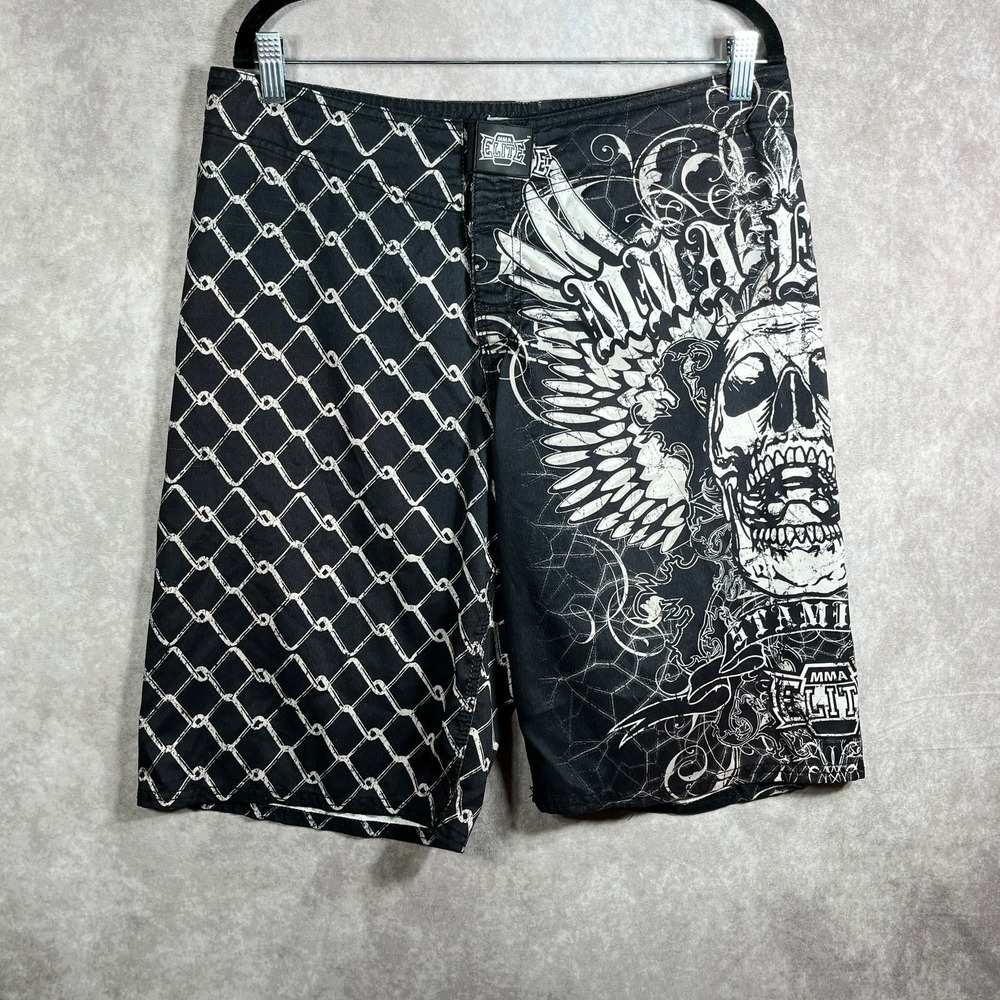 MMA Elite Shorts Mens Medium Black Skull Chain Graphic Drawstring Gym Boxing